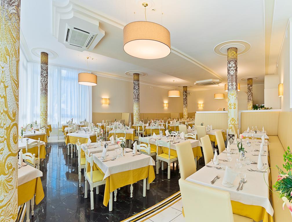 Hotel Montecarlo บิบิโอเน ภายนอก รูปภาพ