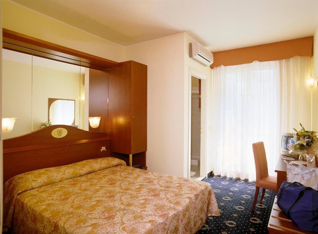 Hotel Montecarlo บิบิโอเน ห้อง รูปภาพ